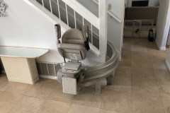 CurvedStairChairPoway-1